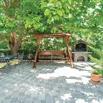 Three-Bedroom Holiday Home In Trbounje Holiday home Trbounje