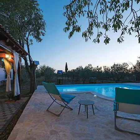 Nice Home In Trbounje With Outdoor Swimming Pool * Trbounje