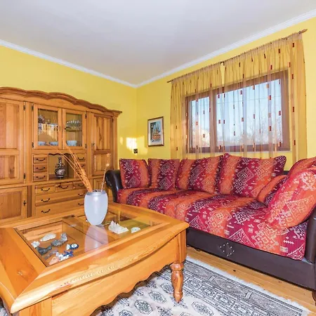 Nice Home In Trbounje With Outdoor Swimming Pool Trbounje